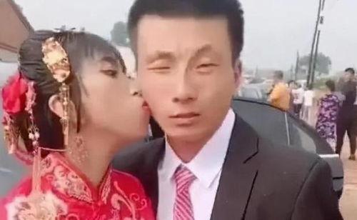 新人夫妻吃瓜,夫妻吃瓜趣事多