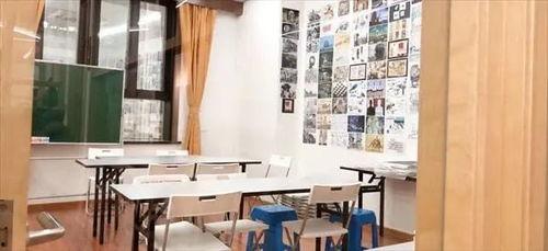 一教画室吃瓜,吃瓜群众眼中的艺术盛宴