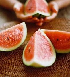 瓜咸熟吃,探寻传统美食的独特魅力